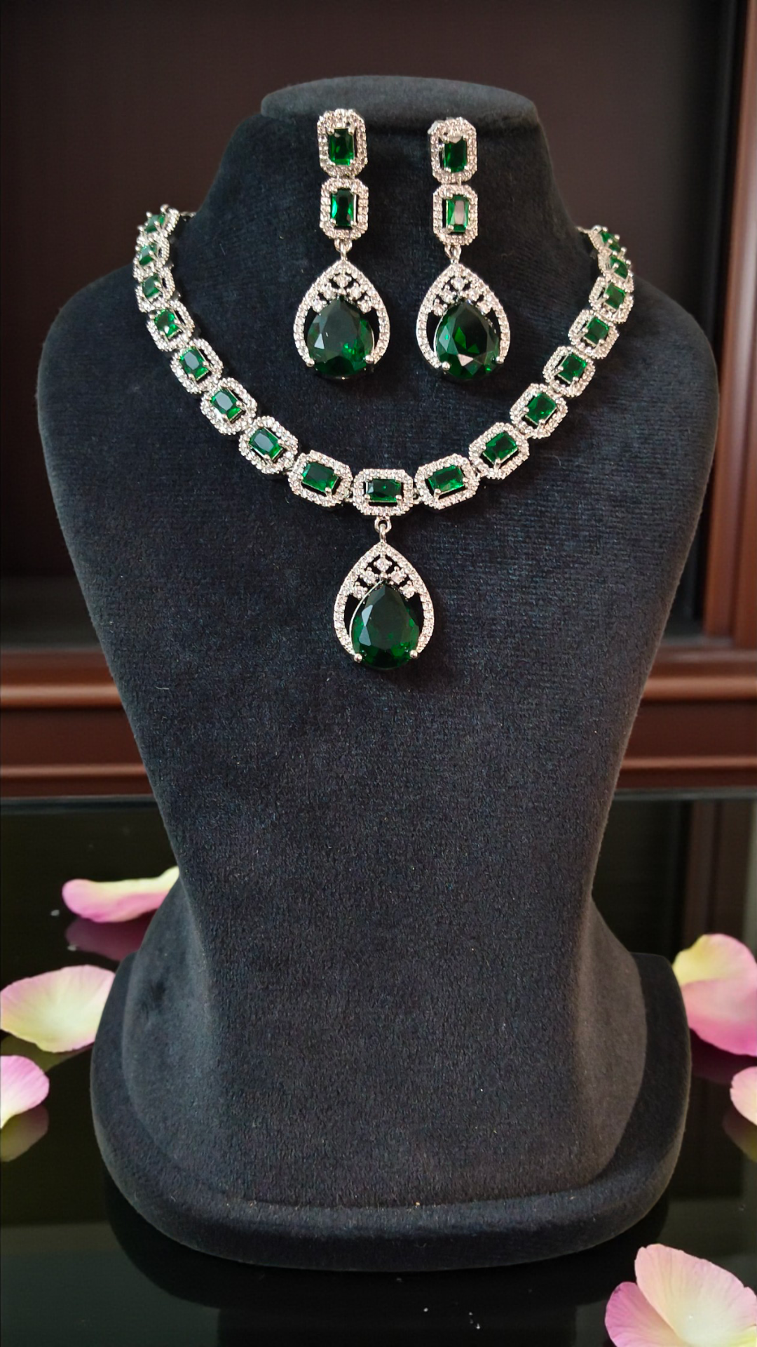 Green Emerald Geometric Shaped American Diamond Necklace Set With Earrings Silver Plated