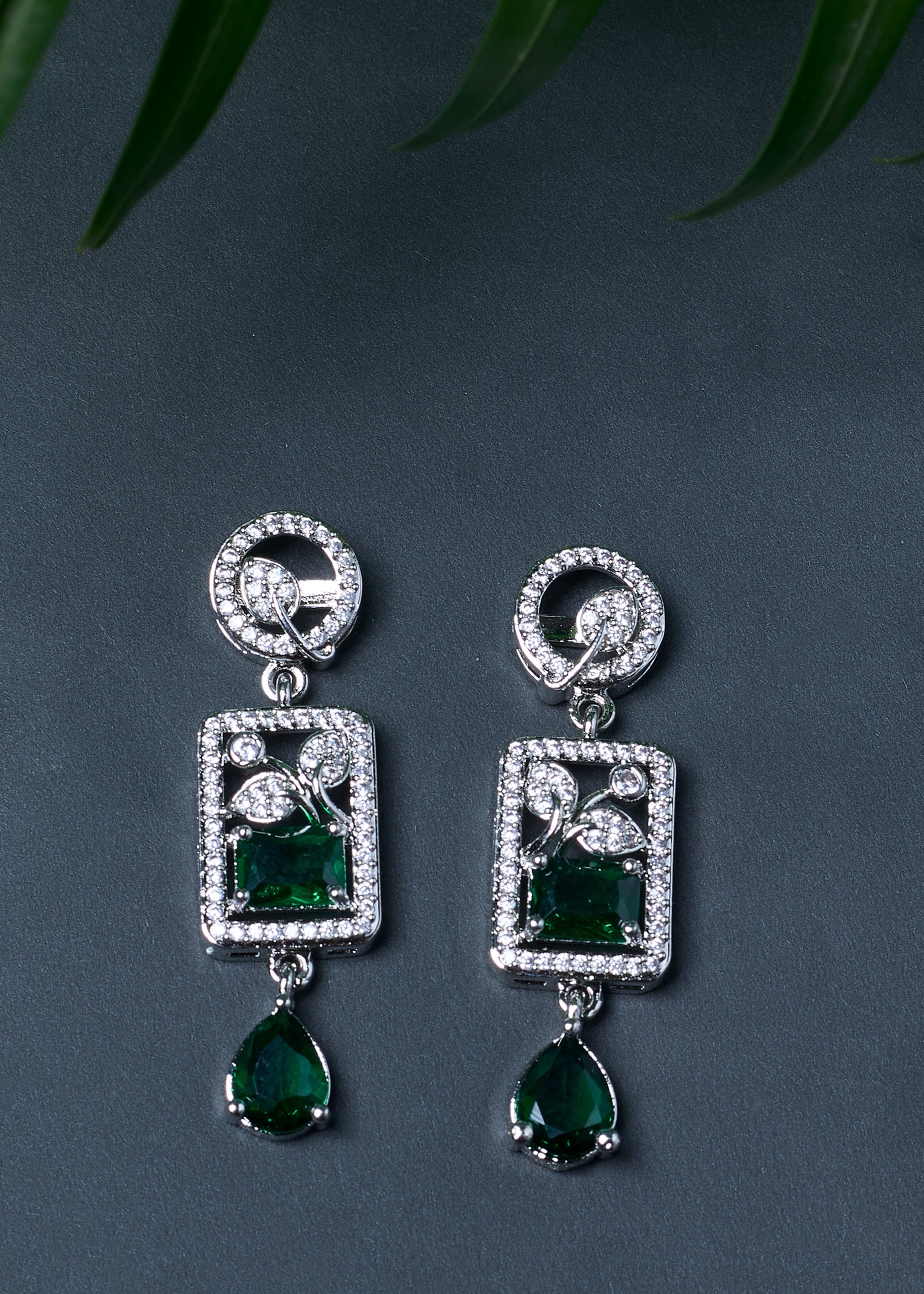 Necklace Set with Matching Earrings – FREE Bracelet Included Elegant Green Drop Necklace Set |Perfect for Festive & Wedding Wear