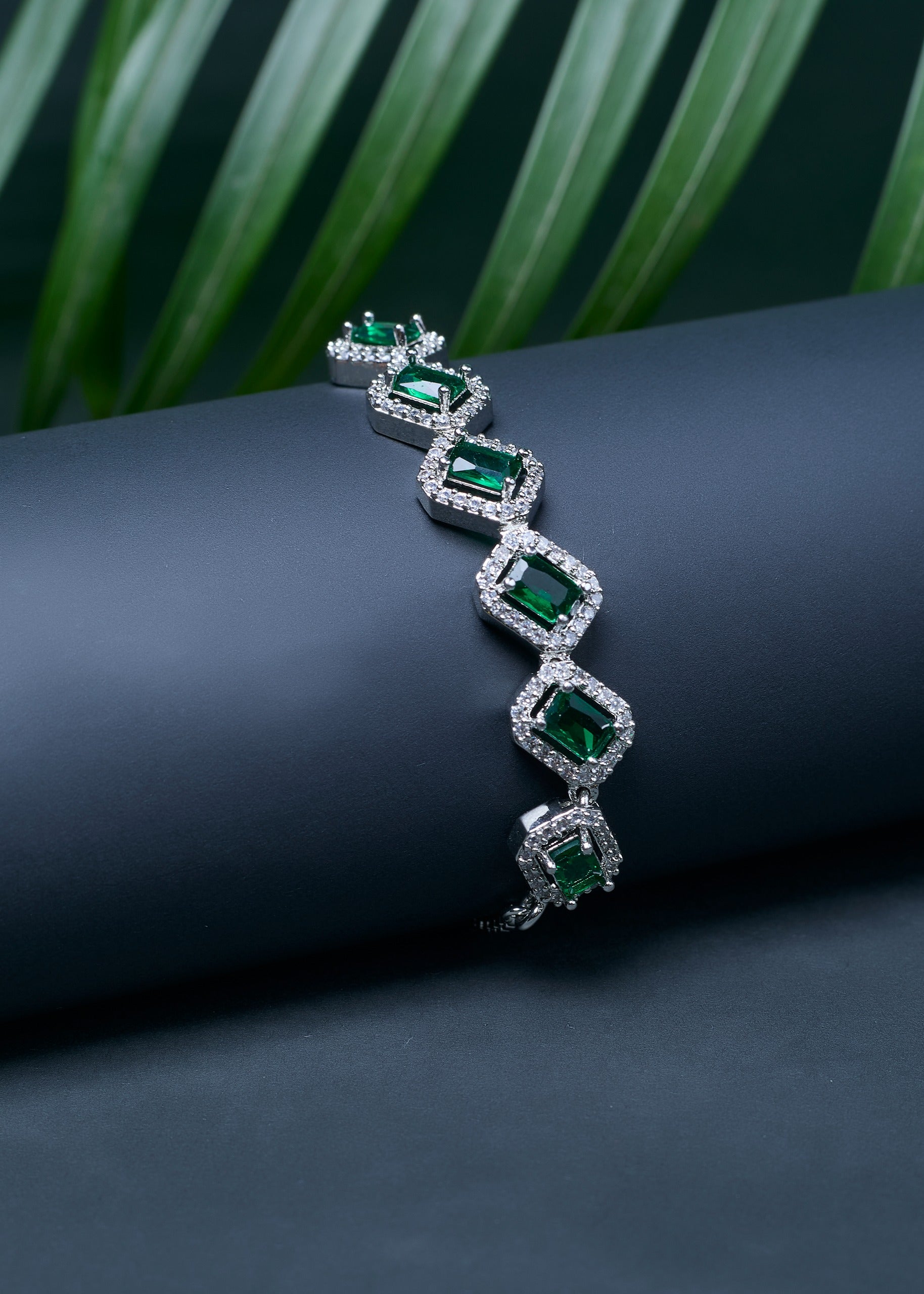 Necklace Set with Matching Earrings – FREE Bracelet Included Elegant Green Drop Necklace Set |Perfect for Festive & Wedding Wear