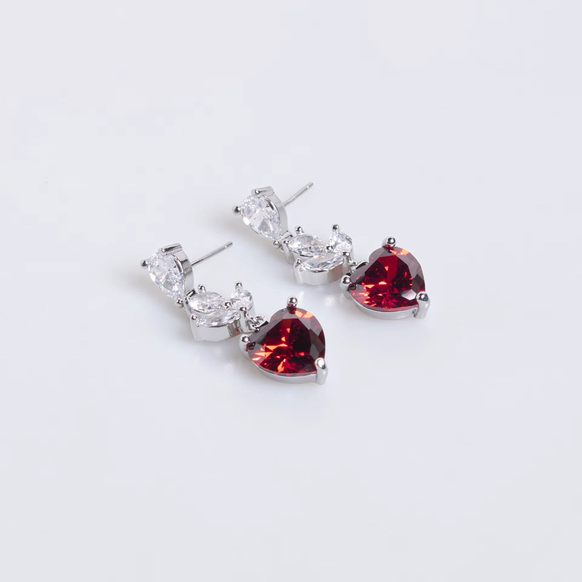 Heart-shaped American Diamond Silver Plated Necklace & Earrings Jewelry Set